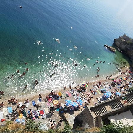 Qr Apartment For Family, Couples, And Friends Stay In Fiume Esterno foto