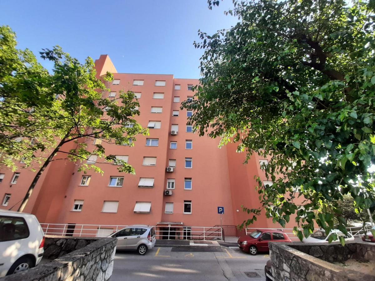 Qr Apartment For Family, Couples, And Friends Stay In Fiume Esterno foto