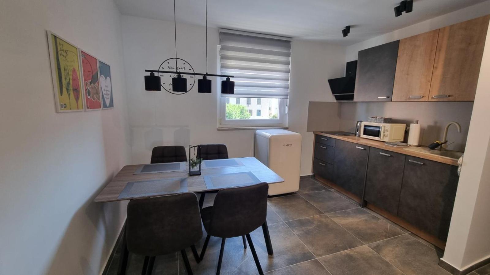 Qr Apartment For Family, Couples, And Friends Stay In Fiume Esterno foto